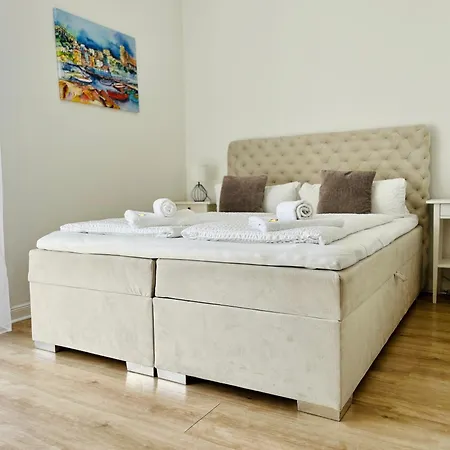Mit Meerblick & Balkon Appartement Lübeck