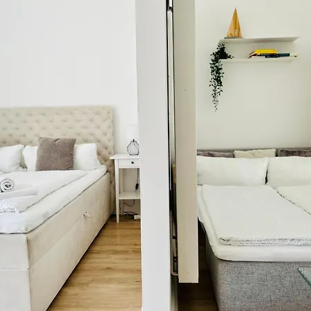 Appartamento Mit Meerblick & Balkon Lubecca